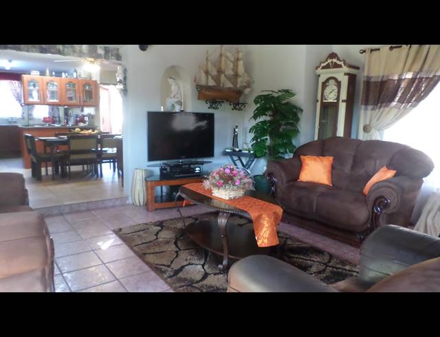 3 BEDROOM HOUSE SOLD IN HESTEAPARK